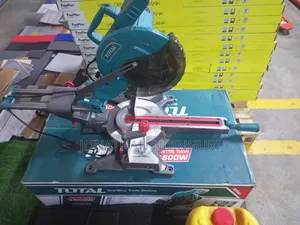 Sliding Mitre Saw