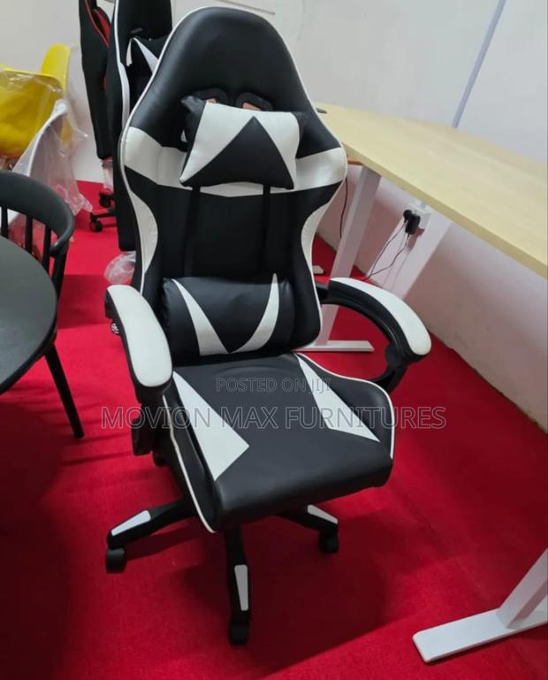 Comfortable Gaming Chair - main view