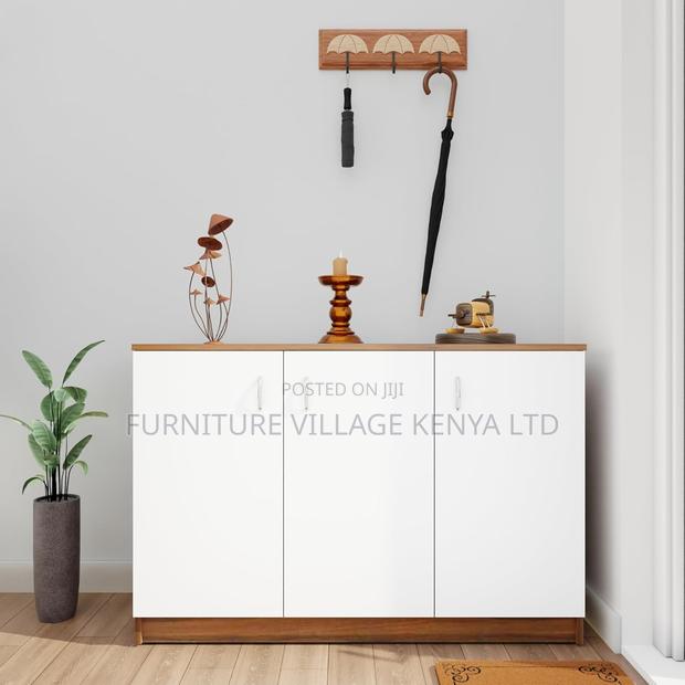 3-doors Credenza Cabinet - thumbnail 4