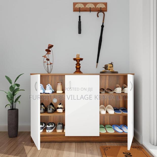 3-doors Credenza Cabinet - thumbnail 12
