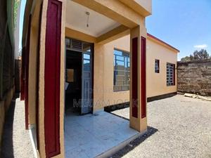 3bdrm Bungalow in Kenyatta Road for rent - thumbnail 2
