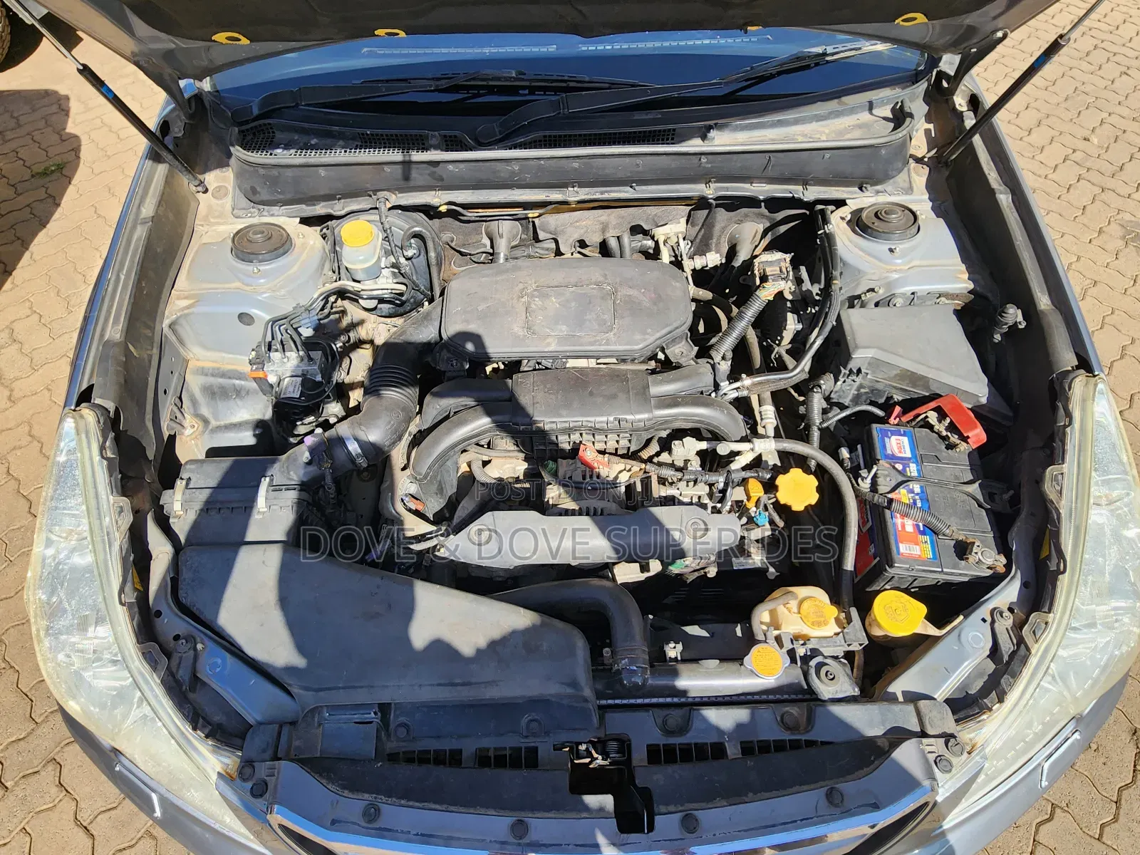 Subaru Outback 2.5i 2011 Silver