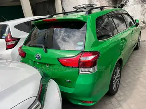 Toyota Corolla Fielder 1.5 Hybrid FWD 2019 Green