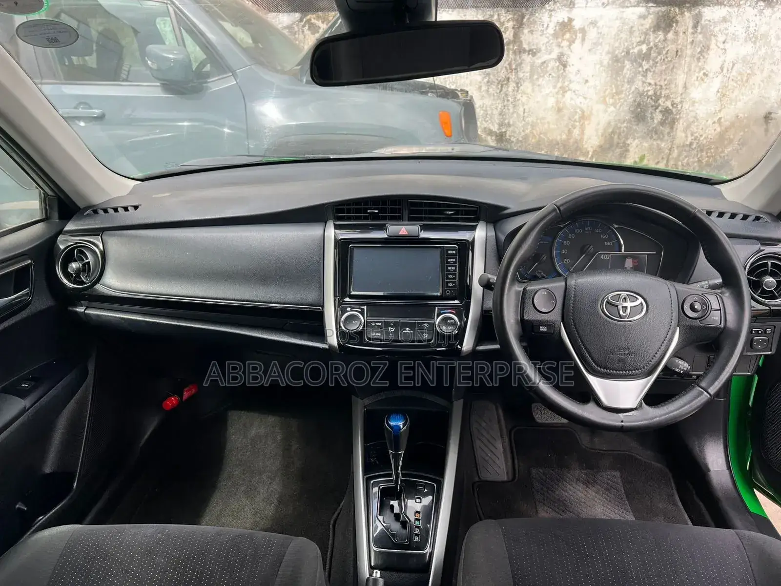 Toyota Corolla Fielder 1.5 Hybrid FWD 2019 Green