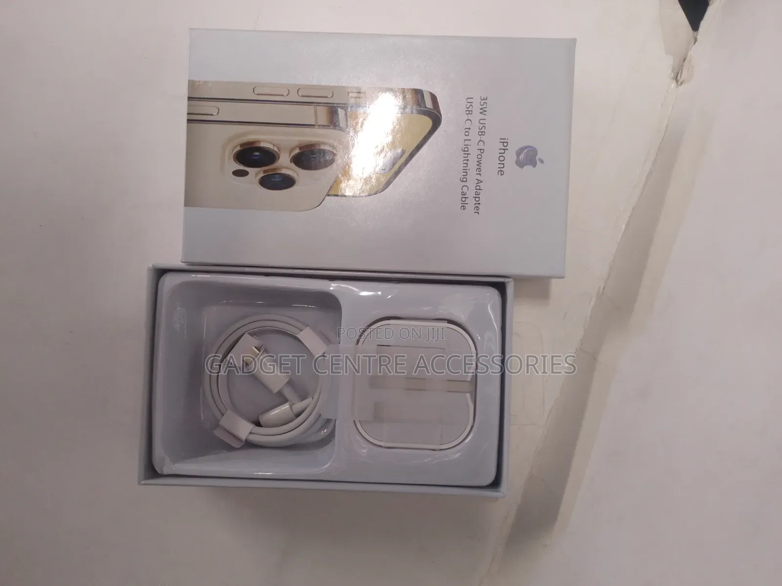 35w iPhone Usb-C Adapter.Folding Pins Fast Adapter