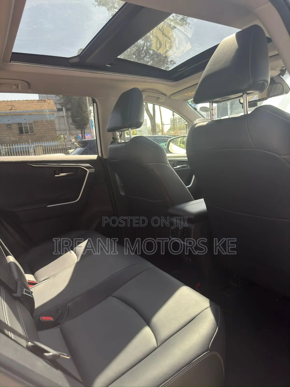 Toyota RAV4 2019 White
