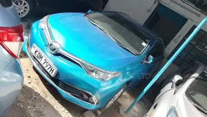Toyota Auris 2017 Blue
