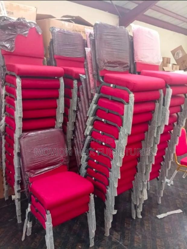 Simple Padded Visitors Chairs - main view