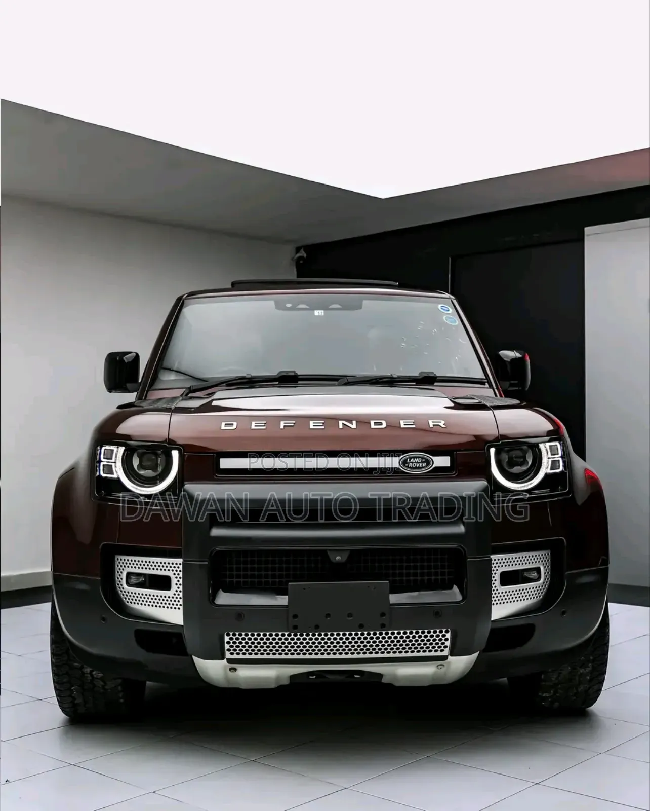 Land Rover Defender 2022 Red