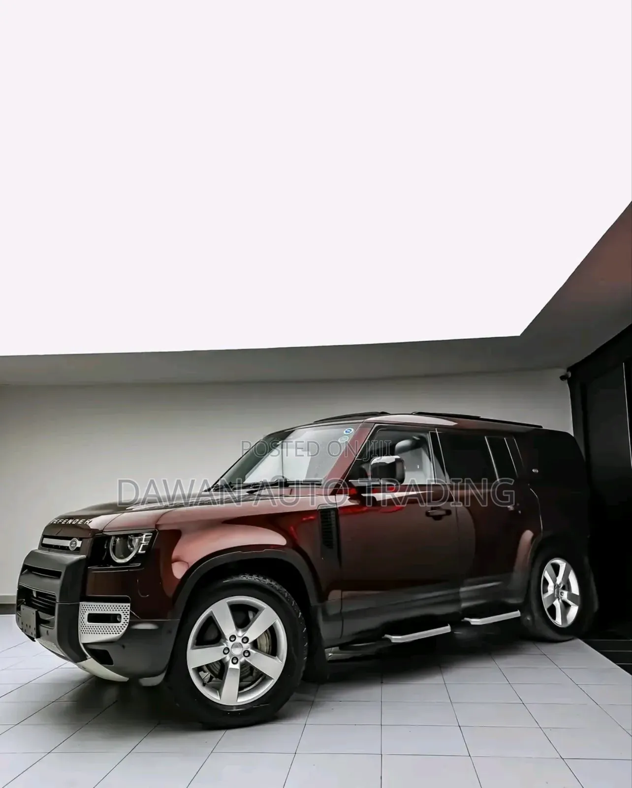 Land Rover Defender 2022 Red