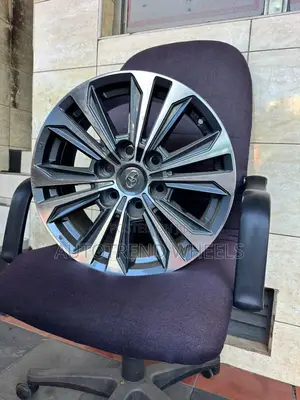17 Inch Hilux