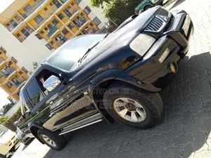 Mitsubishi L200 2005 Black