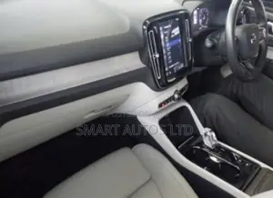 Volvo XC40 2019 Blue
