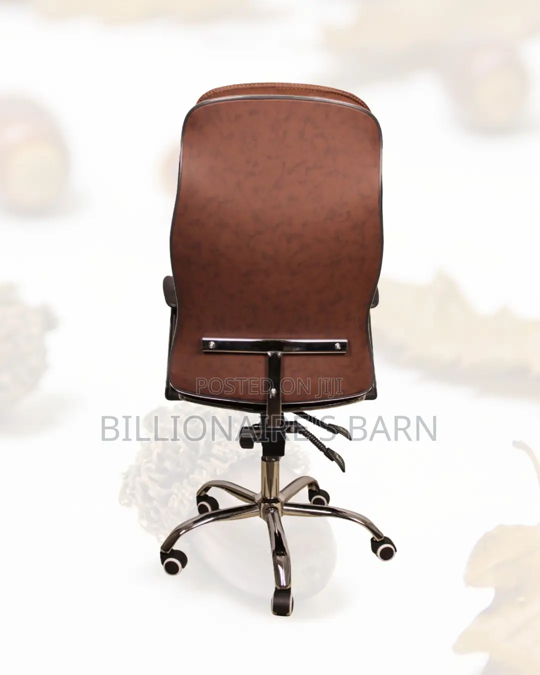 Ergonomic Office Chair — Comfort Meets Style, Padded Arm Comfort