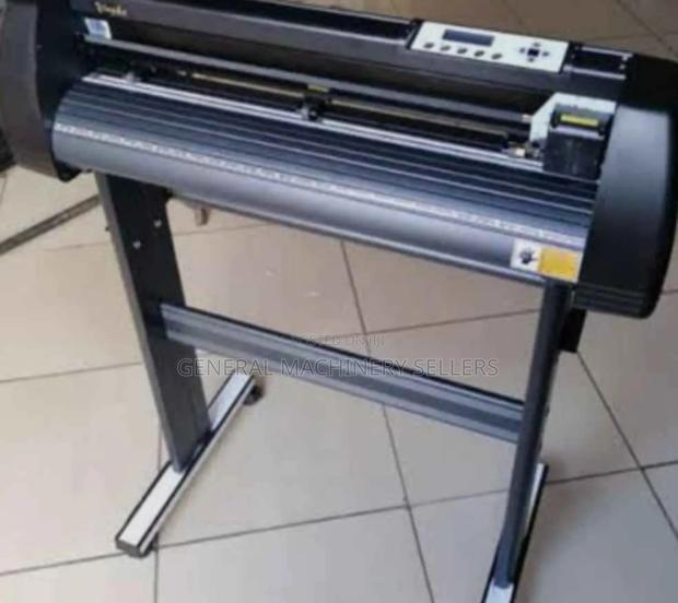 Plotter Cutting Machine - main view
