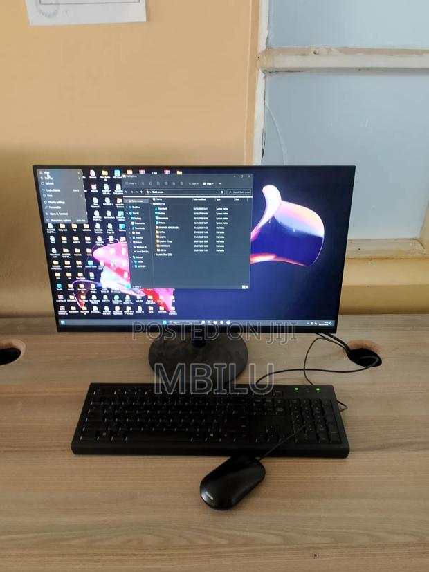 Computer Monitors - thumbnail 2