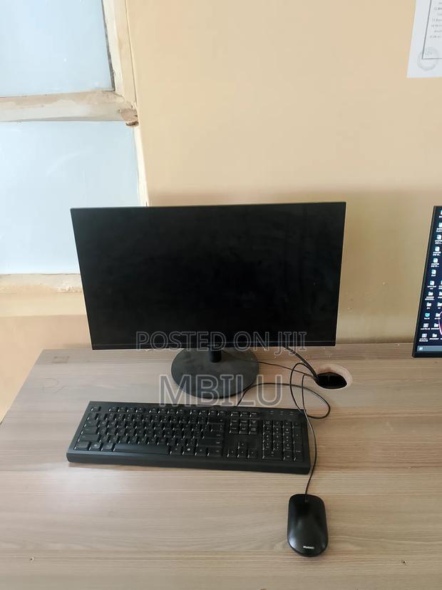 Computer Monitors - thumbnail 4