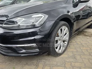Volkswagen Golf Variant 2019 Black