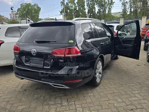 Volkswagen Golf Variant 2019 Black
