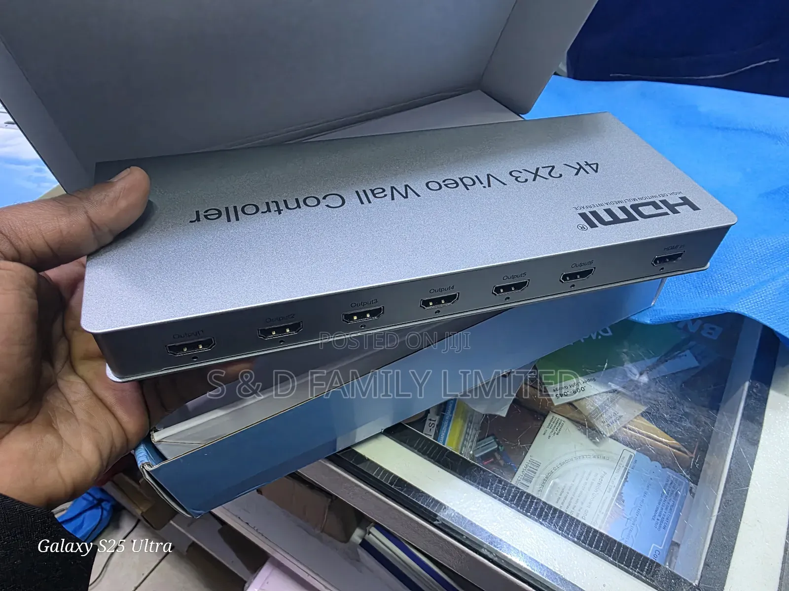 2 by 3 Video Wall Controller Combiner