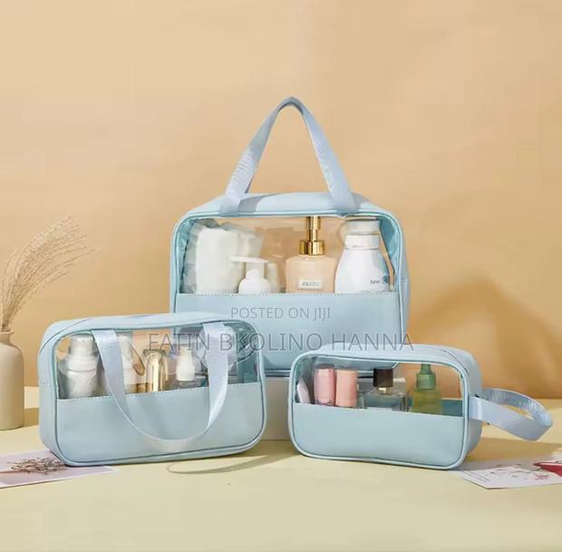 Washbag /Cosmetic Bag - thumbnail 3