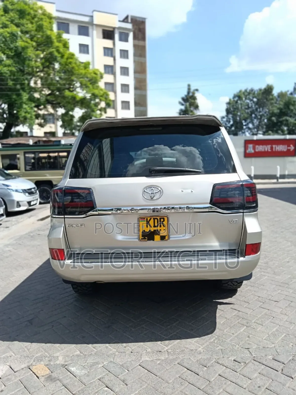 Toyota Land Cruiser 2008 Beige