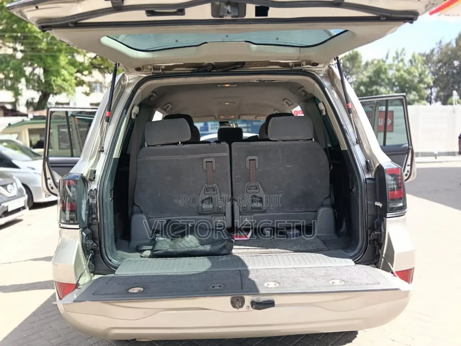 Toyota Land Cruiser 2008 Beige