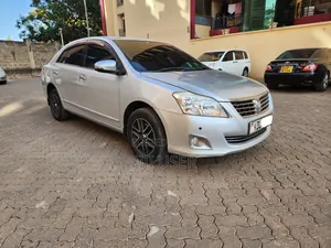 Toyota Premio 1.5 FWD 2016 Silver