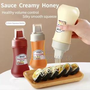 Sauce Squeeze Bottle Refillable Condiment Container Kitchen Tools - thumbnail 2