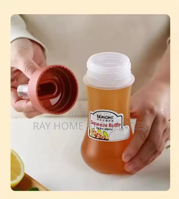 Sauce Squeeze Bottle Refillable Condiment Container Kitchen Tools - thumbnail 4