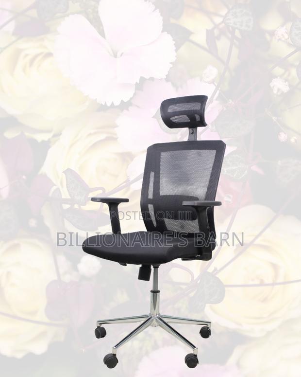 Black Office Chair With Adjustable Headrest | Cool Mesh Backrest - thumbnail 3