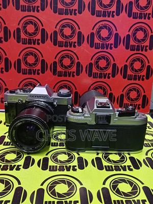 Nikon Vintage Film Camera - thumbnail 2