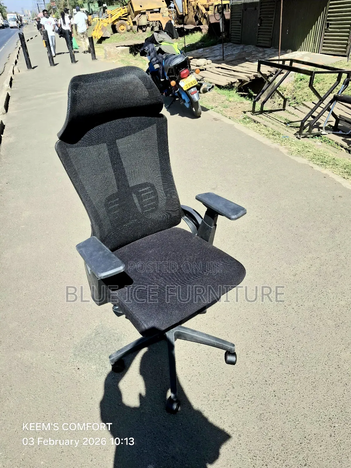 Imported Executive Headrest Staff Chair