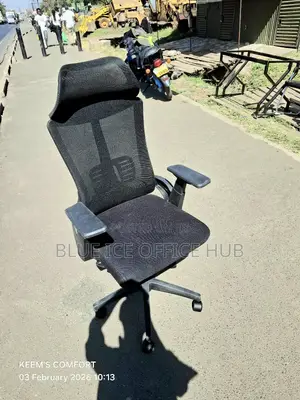 Imported Executive Headrest Staff Chair