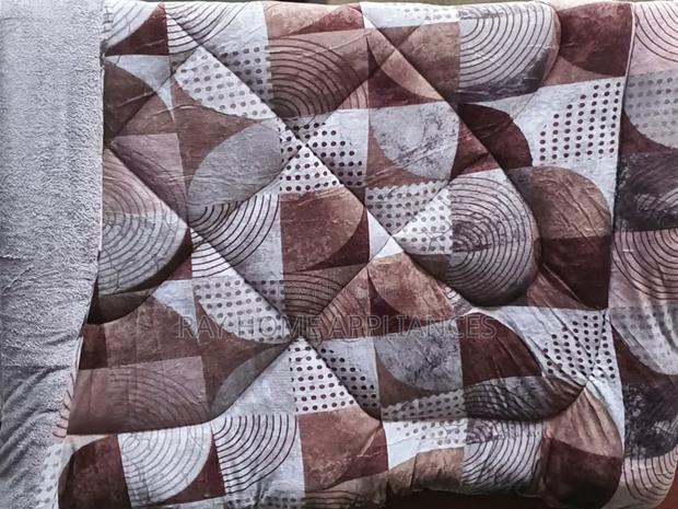 Woolen Blanket Size 5x8 - thumbnail 4