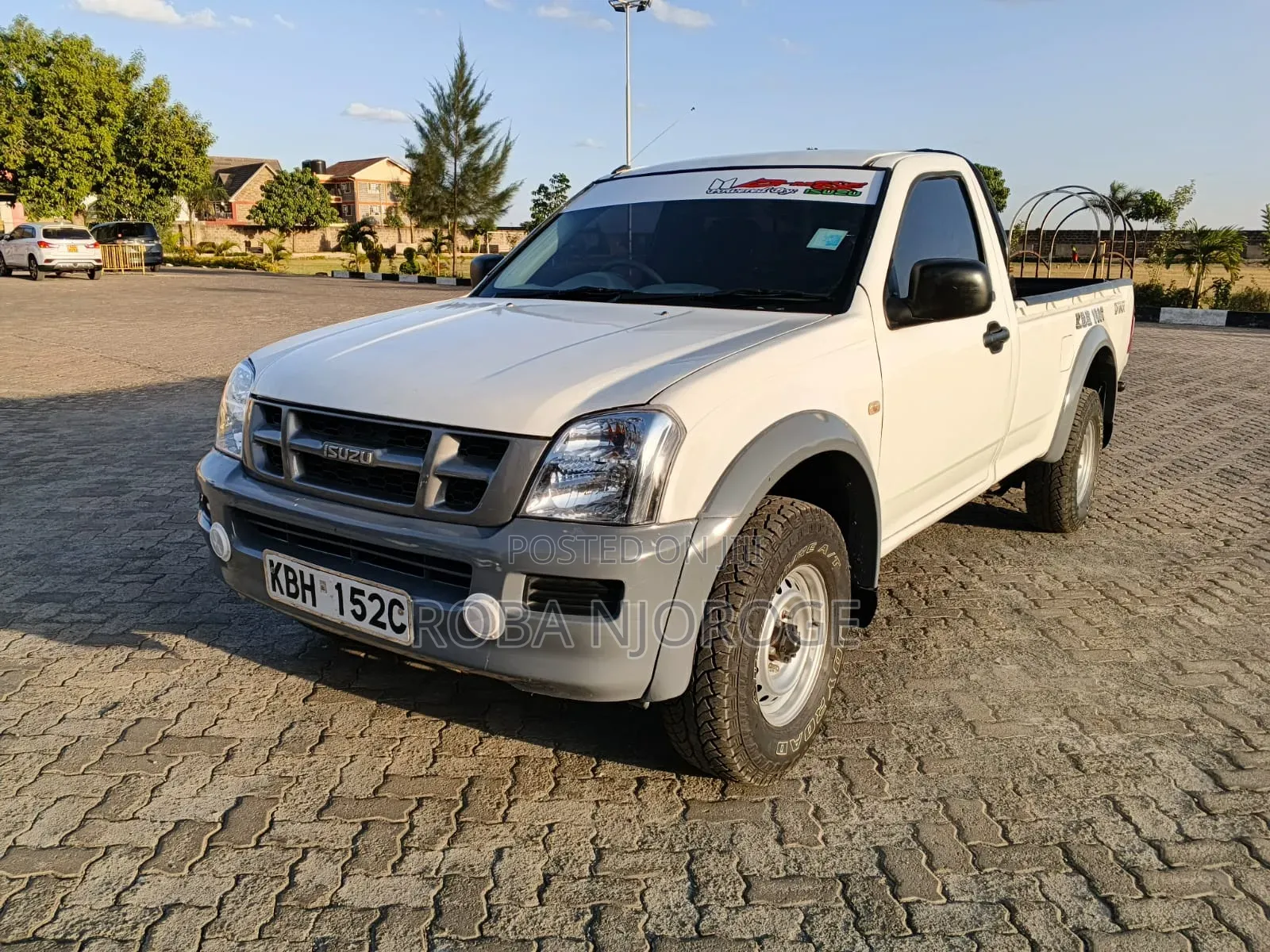 Isuzu D-MAX 2008 Off white