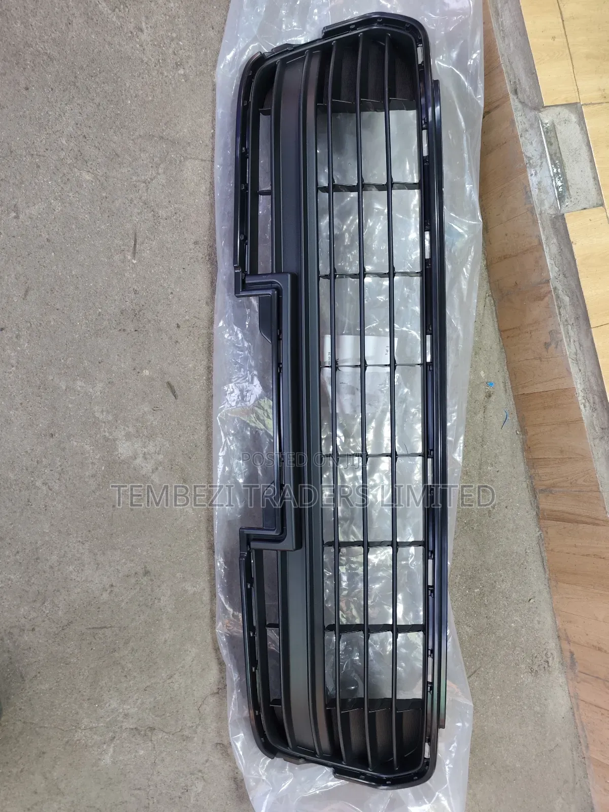 Front Bumper Grille Harrier 2015 New Model