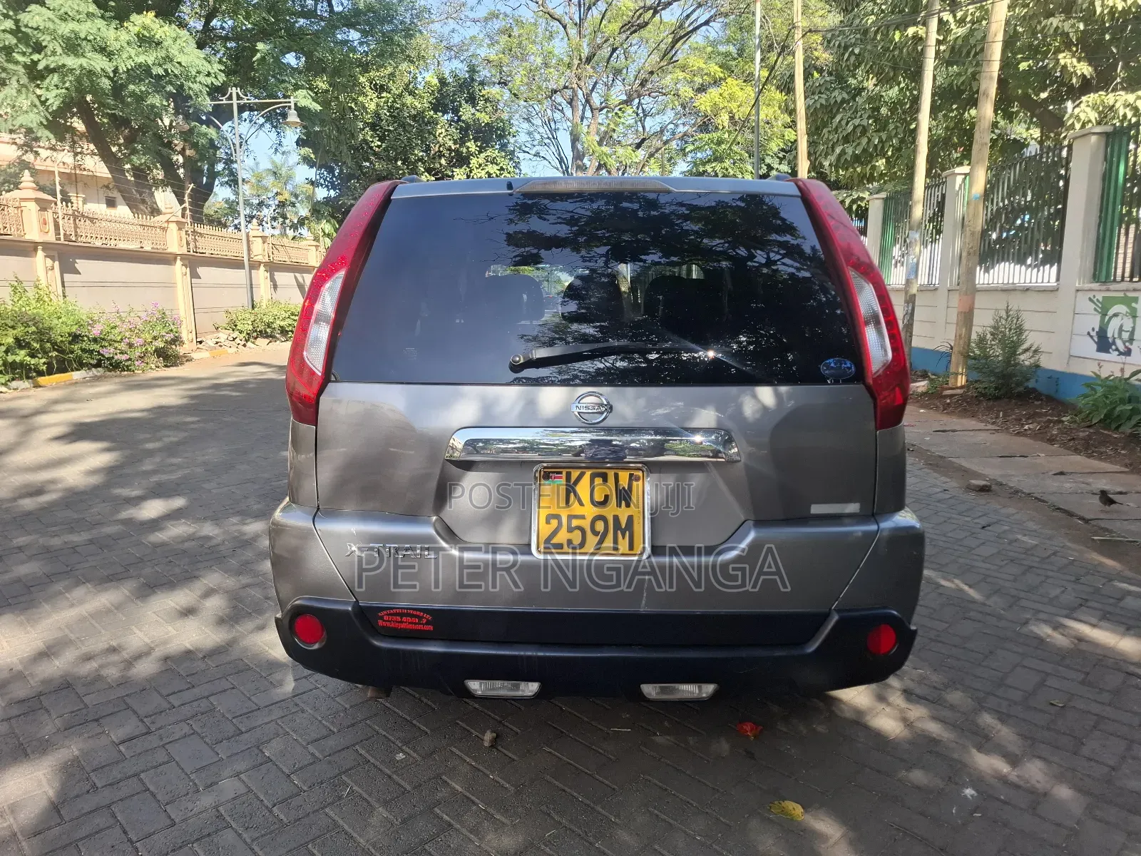 Nissan X-Trail 2.0 Petrol AWD 2013 Silver