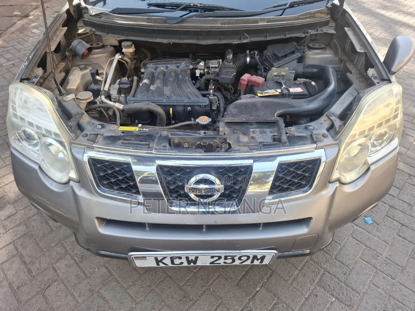 Nissan X-Trail 2.0 Petrol AWD 2013 Silver
