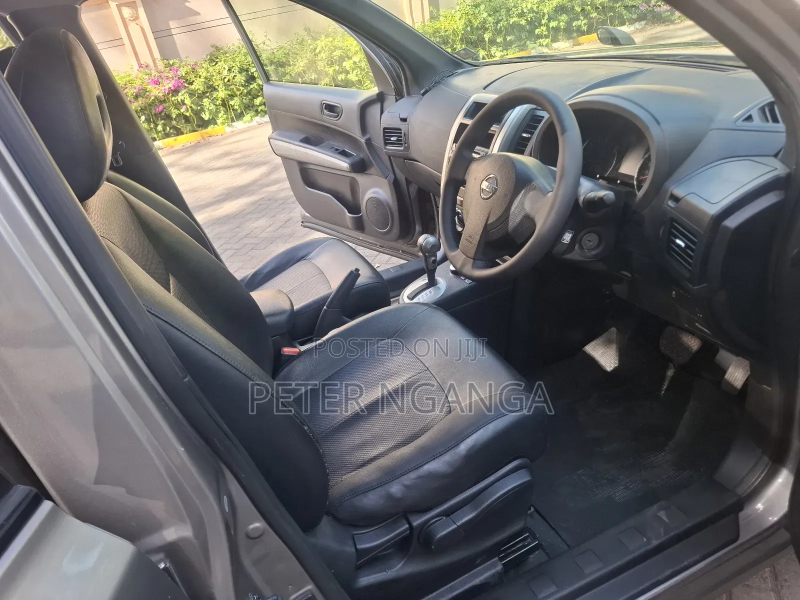 Nissan X-Trail 2.0 Petrol AWD 2013 Silver