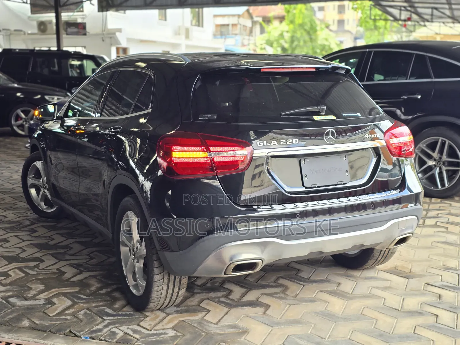 Mercedes-Benz GLA-Class 2019 Black