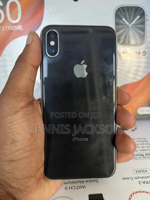 Apple iPhone X 256 GB Black - main view