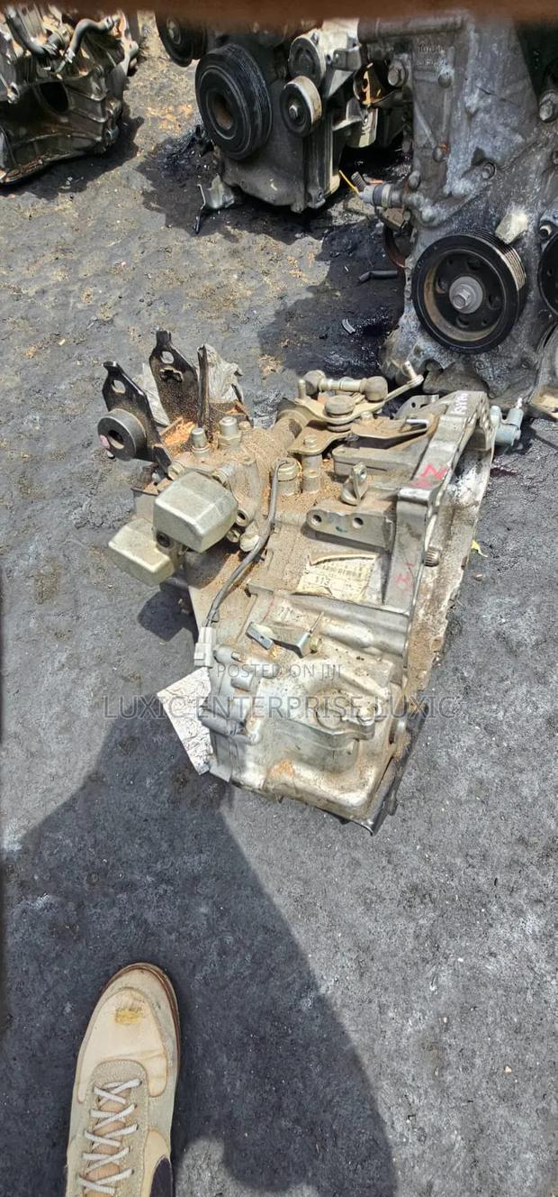 1nz Toyota Axio Manual Gearbox Super Clean - thumbnail 2