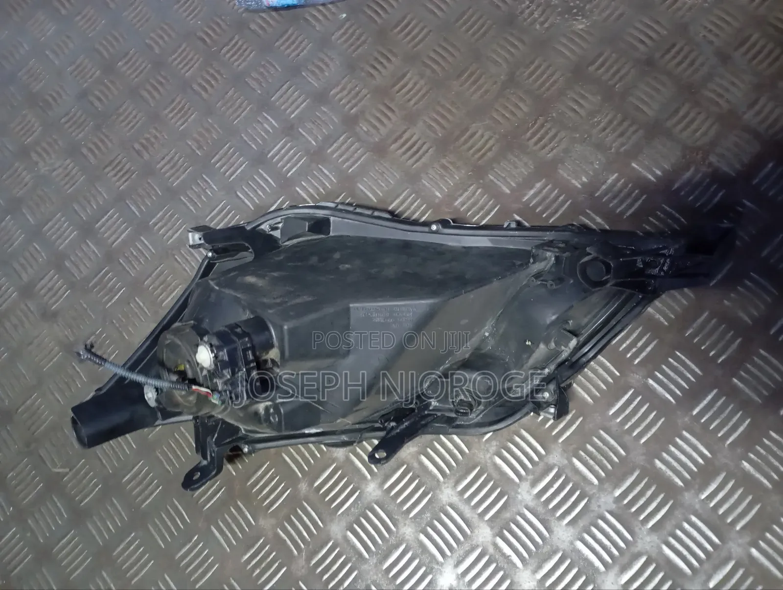 Fielder 161 Headlight Non Zenon