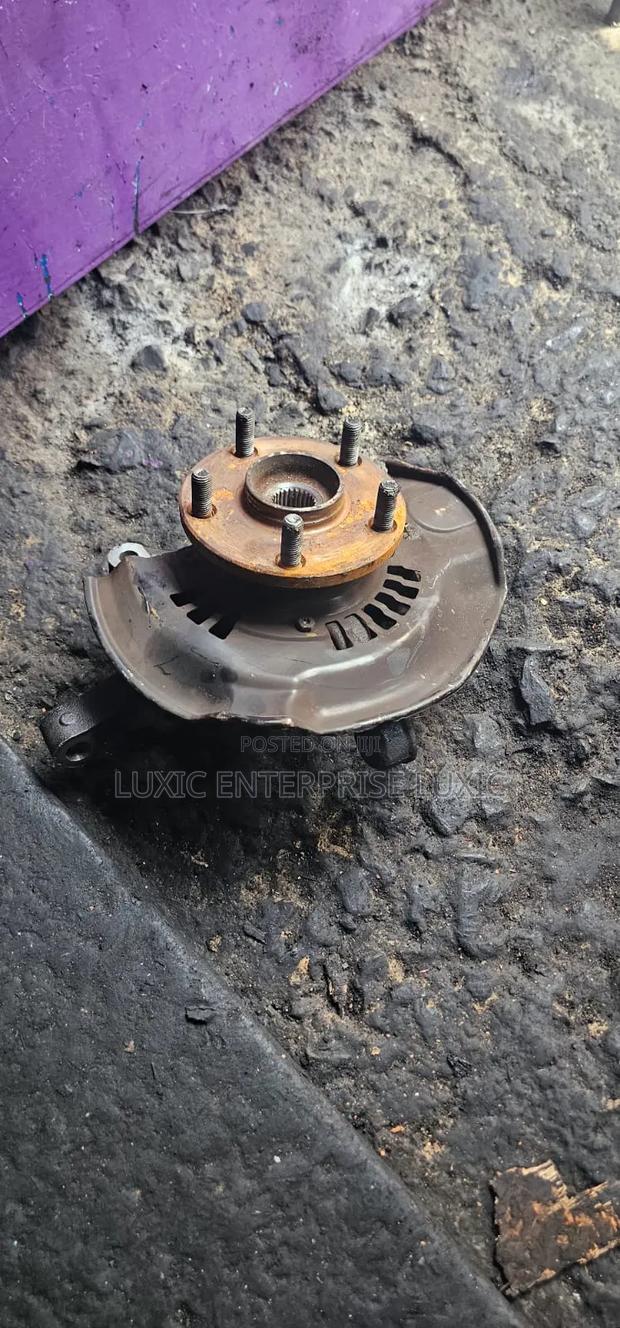 Toyota Ractis Front Hub Available