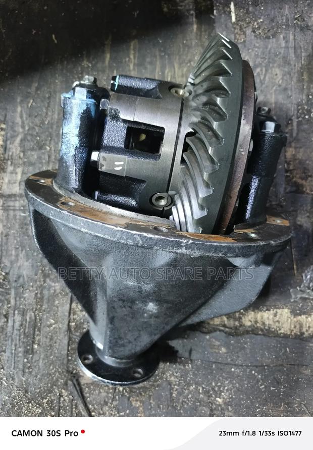 Toyota Landcruiser Rear Diff - thumbnail 9