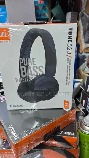 Jbl Tune 520 Wireless Headphones With Mic