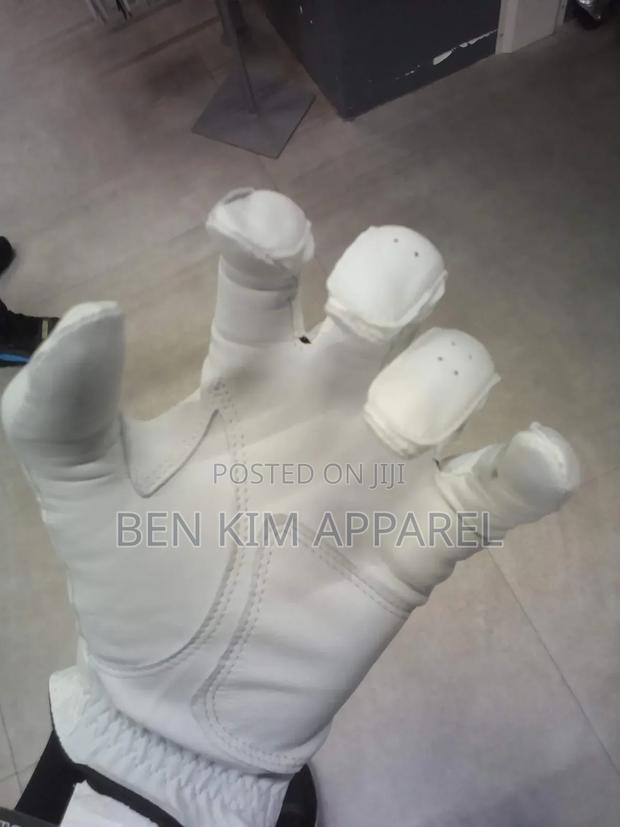 Cabretta Leather Golf Gloves White Pair - thumbnail 2