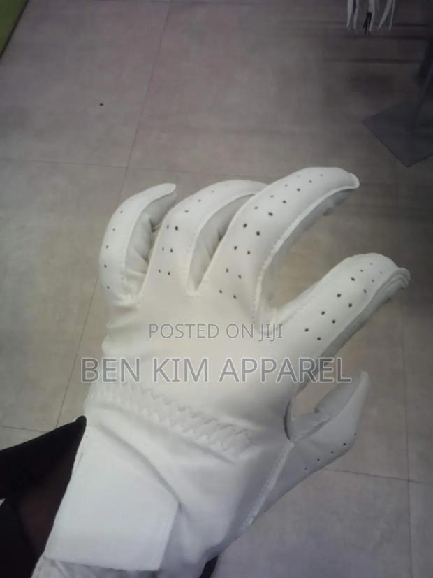 Cabretta Leather Golf Gloves White Pair - thumbnail 3