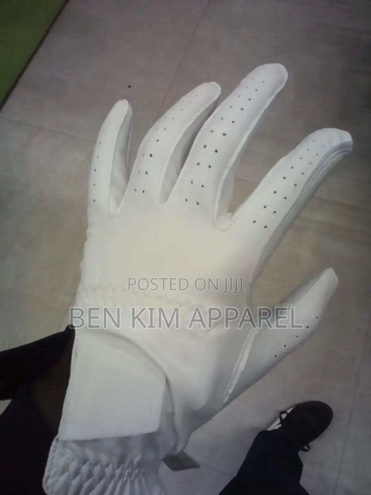 Cabretta Leather Golf Gloves White Pair